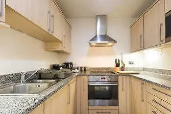 Styl Short Stay Apartment London