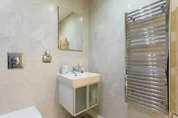 Styl Short Stay Apartment London
