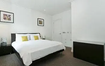 Styl Short Stay Apartment London