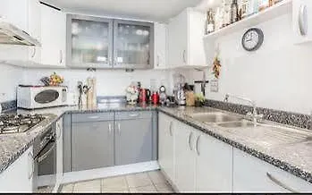 Styl Short Stay Apartment London