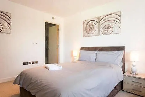 Styl Short Stay Apartment London